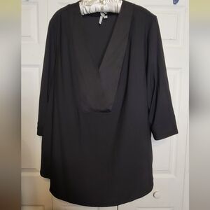 #529  CATO- Chic Black V-Neck Blouse